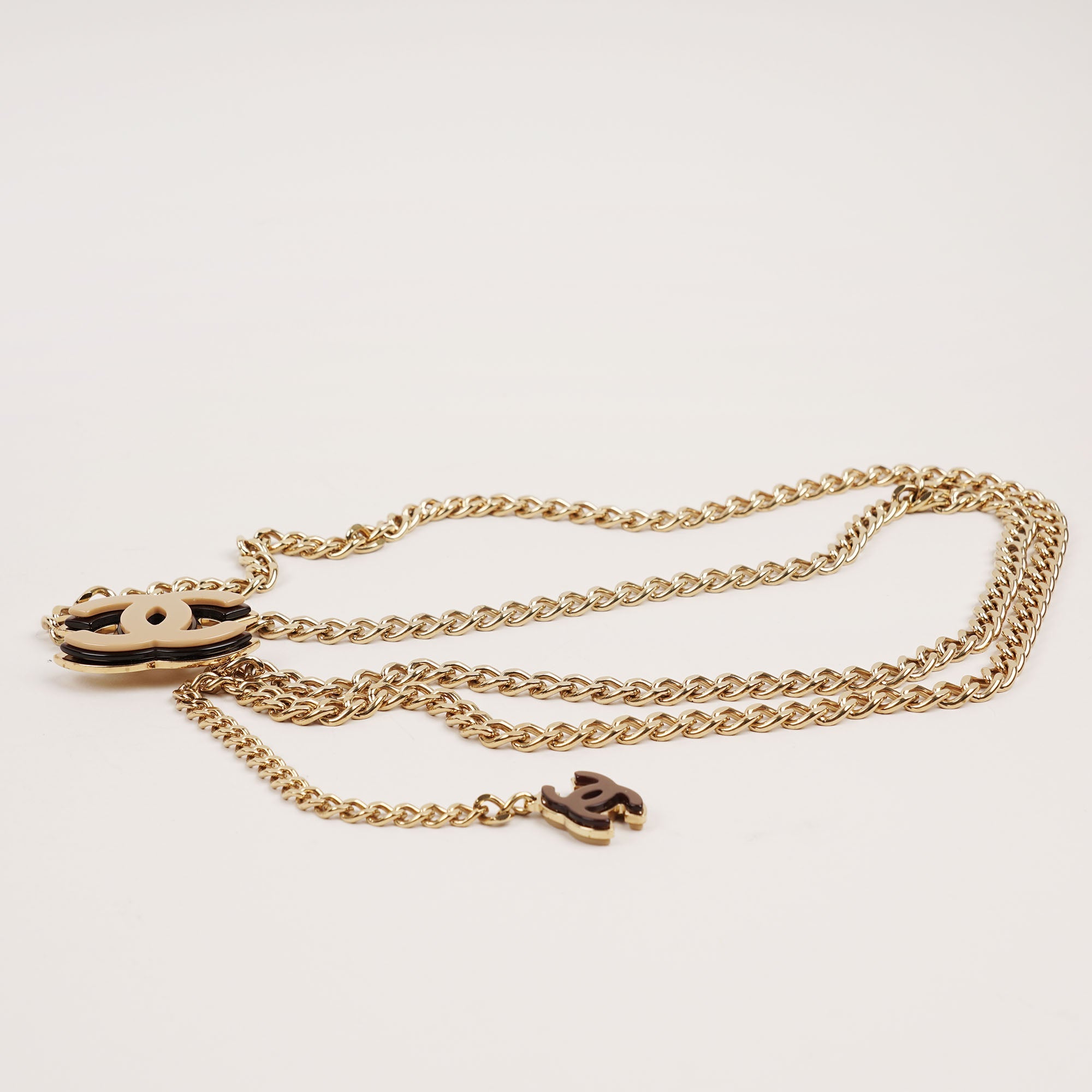 Ceinture CC Pendant Belt - CHANEL - Affordable Luxury image
