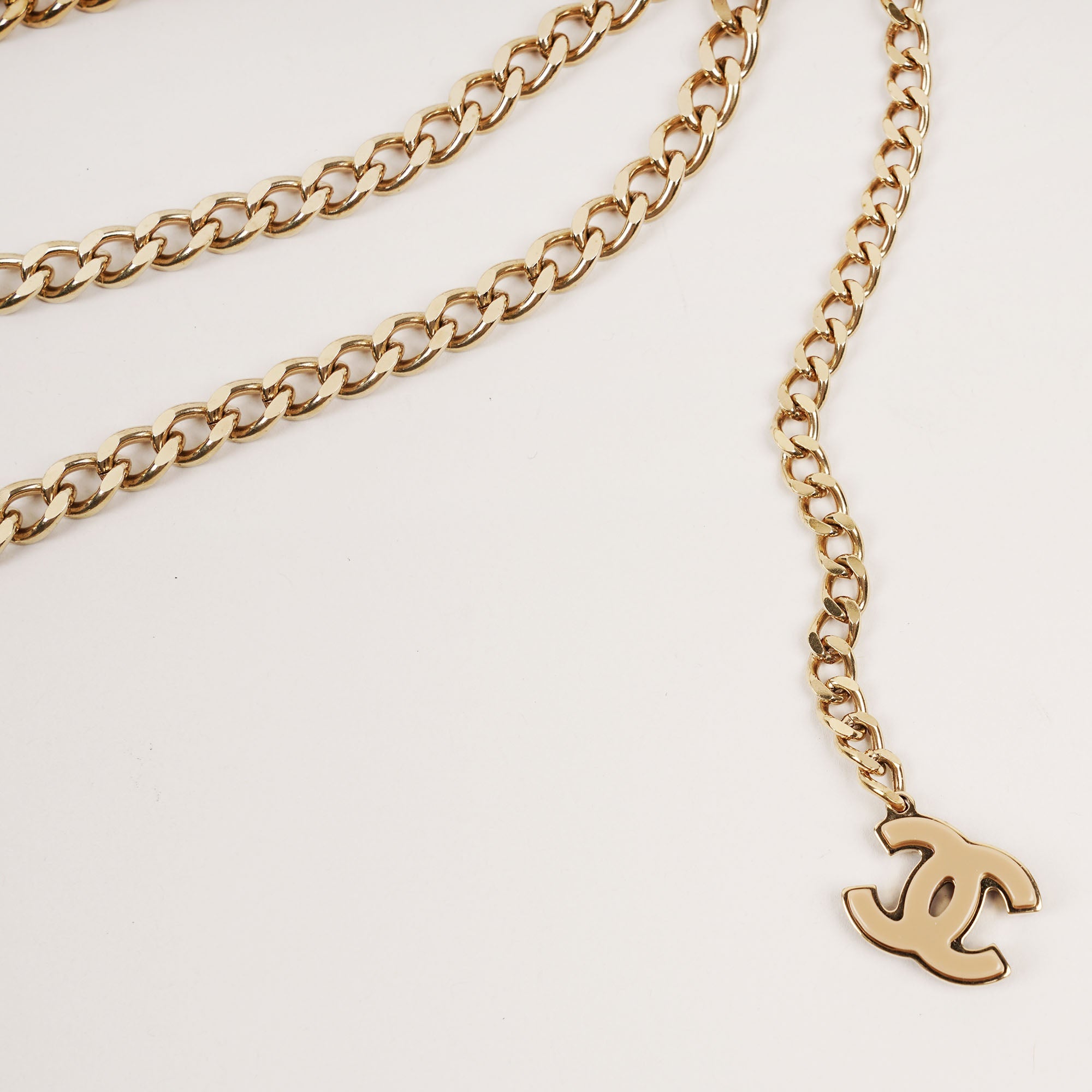 Ceinture CC Pendant Belt - CHANEL - Affordable Luxury image