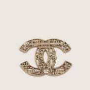 Chain Brooch Gold Tone - CHANEL - Affordable Luxury thumbnail image