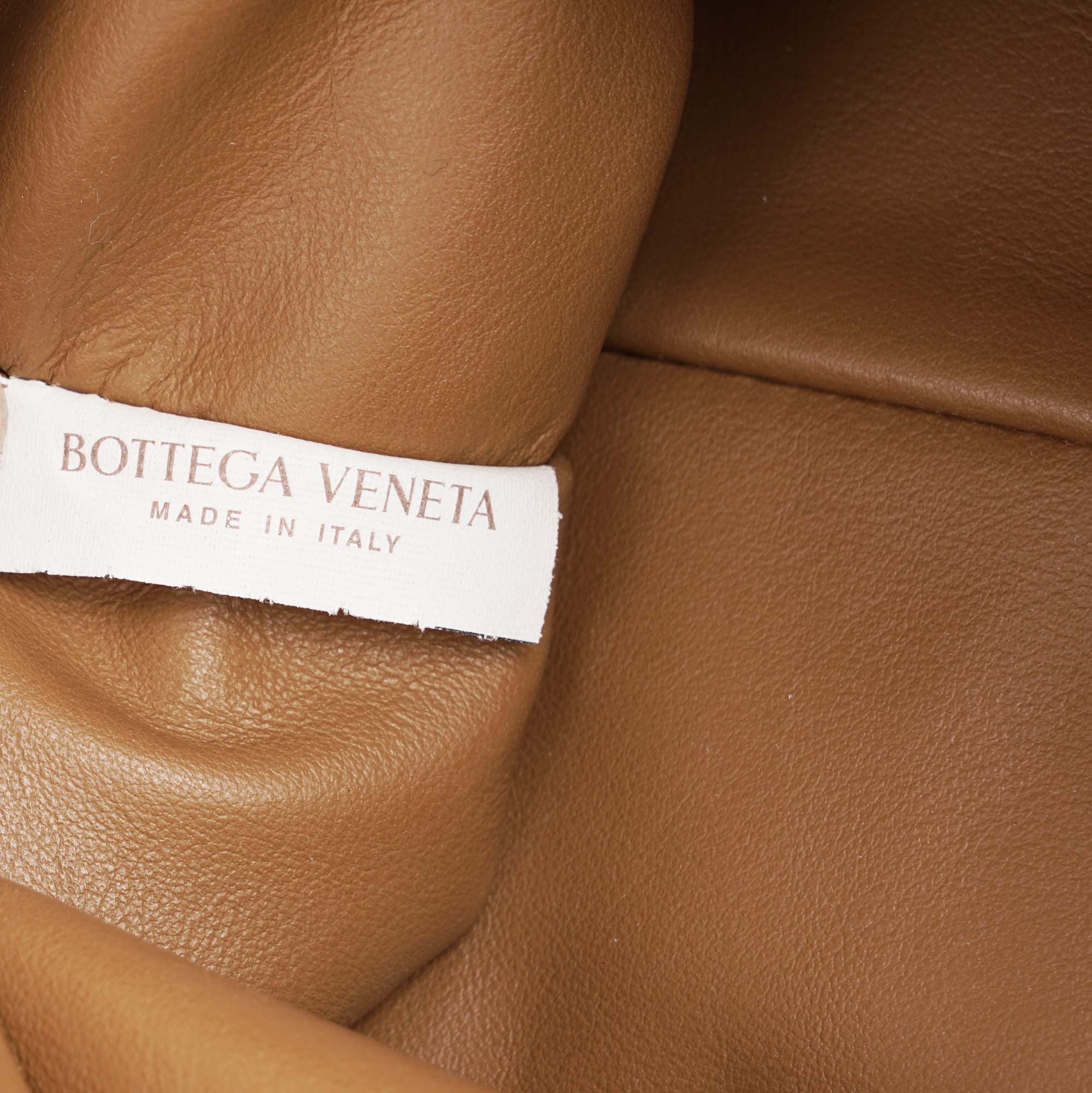 Chain Pouch Shoulder Bag - BOTTEGA VENETA - Affordable Luxury image