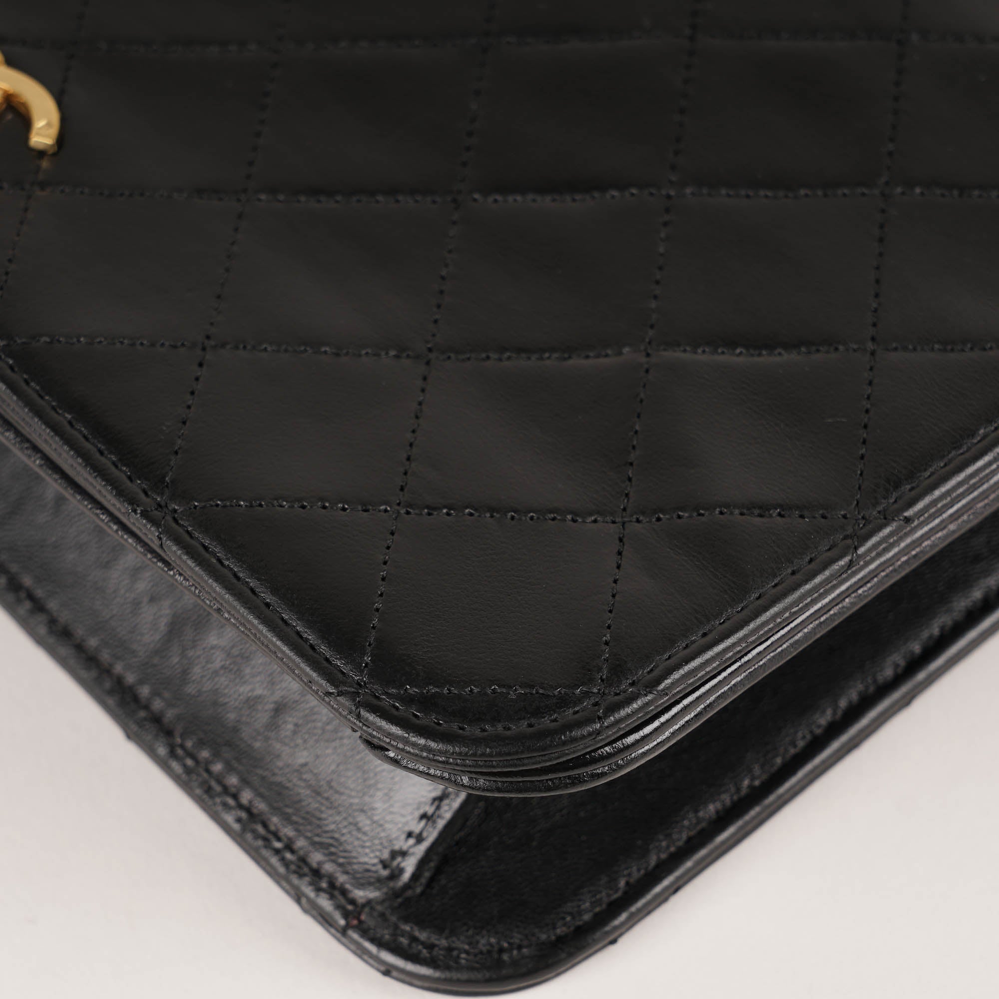Chanel Vintage Full Flap Black Quilted Lambskin - CHANEL - Affordable Luxury image