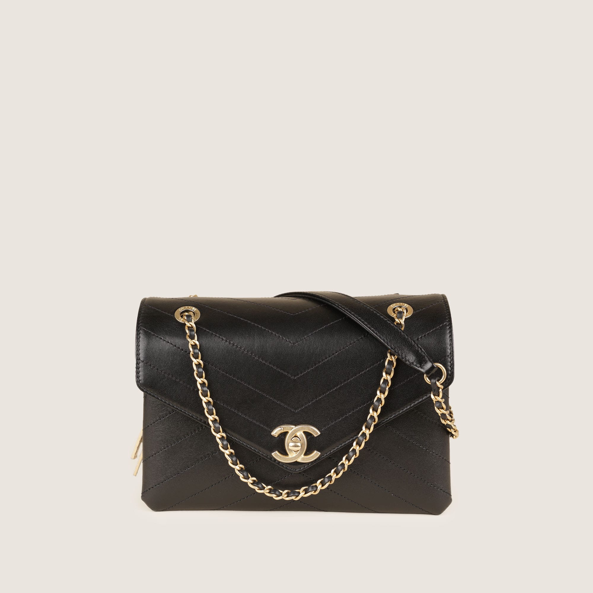 Chevron Envelope Flap Bag - CHANEL - Affordable Luxury