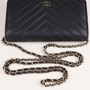 Chevron Wallet on Chain - CHANEL - Affordable Luxury thumbnail image