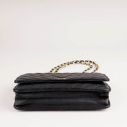 Chevron Wallet on Chain - CHANEL - Affordable Luxury thumbnail image