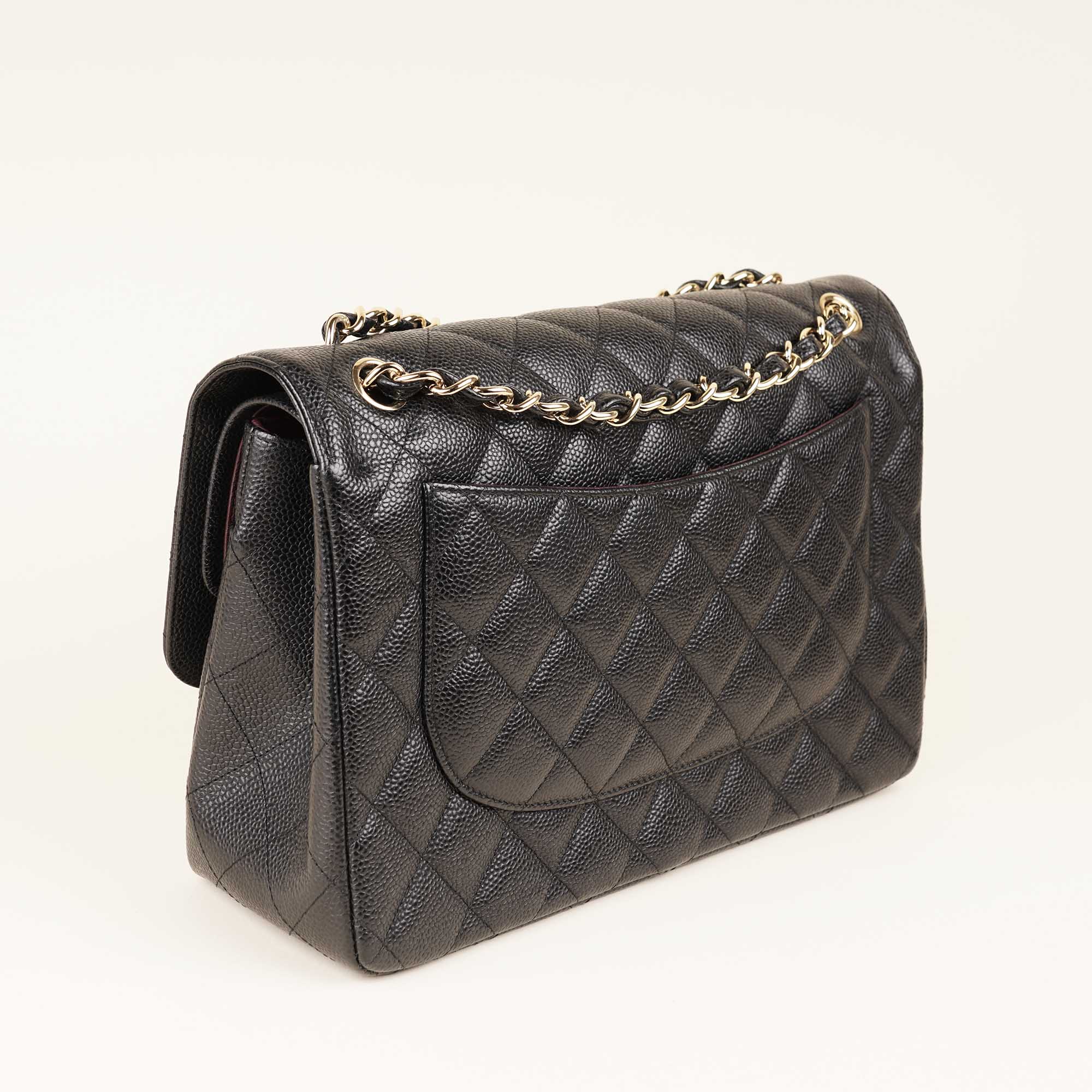 Classic Jumbo Double Flap - CHANEL - Affordable Luxury image