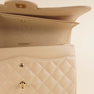 Classic Jumbo Double Flap - CHANEL - Affordable Luxury thumbnail image