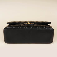 Classic Jumbo Double Flap Bag - CHANEL - Affordable Luxury thumbnail image