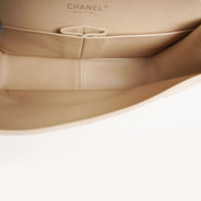 Classic Large/Jumbo Double Flap - CHANEL - Affordable Luxury thumbnail image
