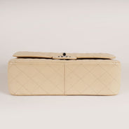 Classic Large/Jumbo Double Flap - CHANEL - Affordable Luxury thumbnail image