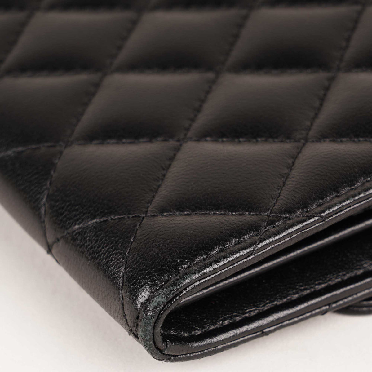 Classic M-Medium Flap Wallet - CHANEL - Affordable Luxury image