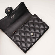 Classic M-Medium Flap Wallet - CHANEL - Affordable Luxury thumbnail image