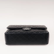 Classic Maxi Double Flap Bag - CHANEL - Affordable Luxury thumbnail image