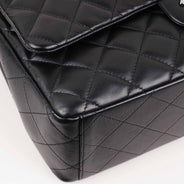 Classic Maxi Double Flap Bag - CHANEL - Affordable Luxury thumbnail image