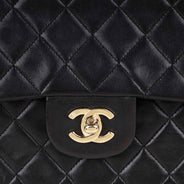 Classic Medium Double Flap - CHANEL - Affordable Luxury thumbnail image