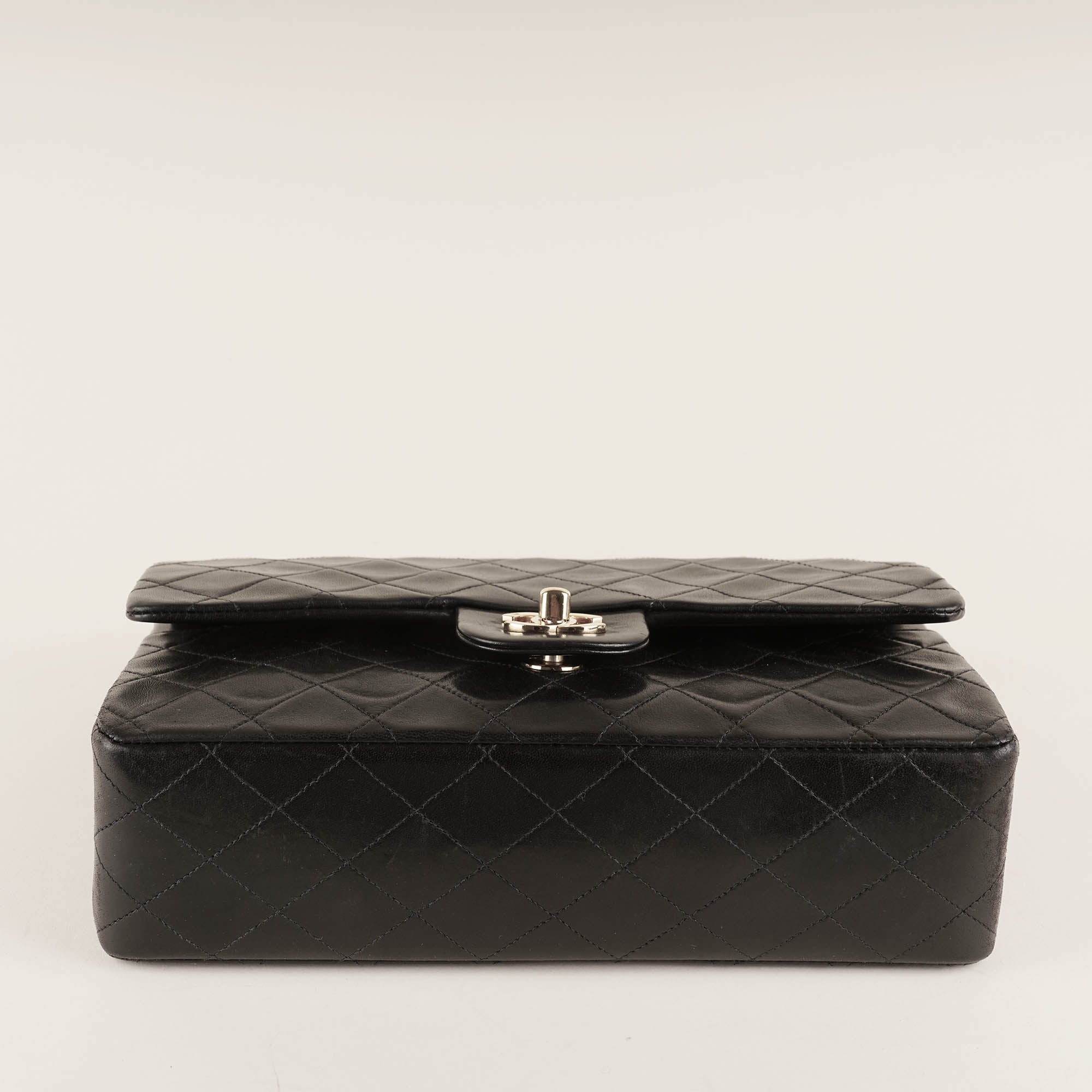 Classic Medium Double Flap - CHANEL - Affordable Luxury image