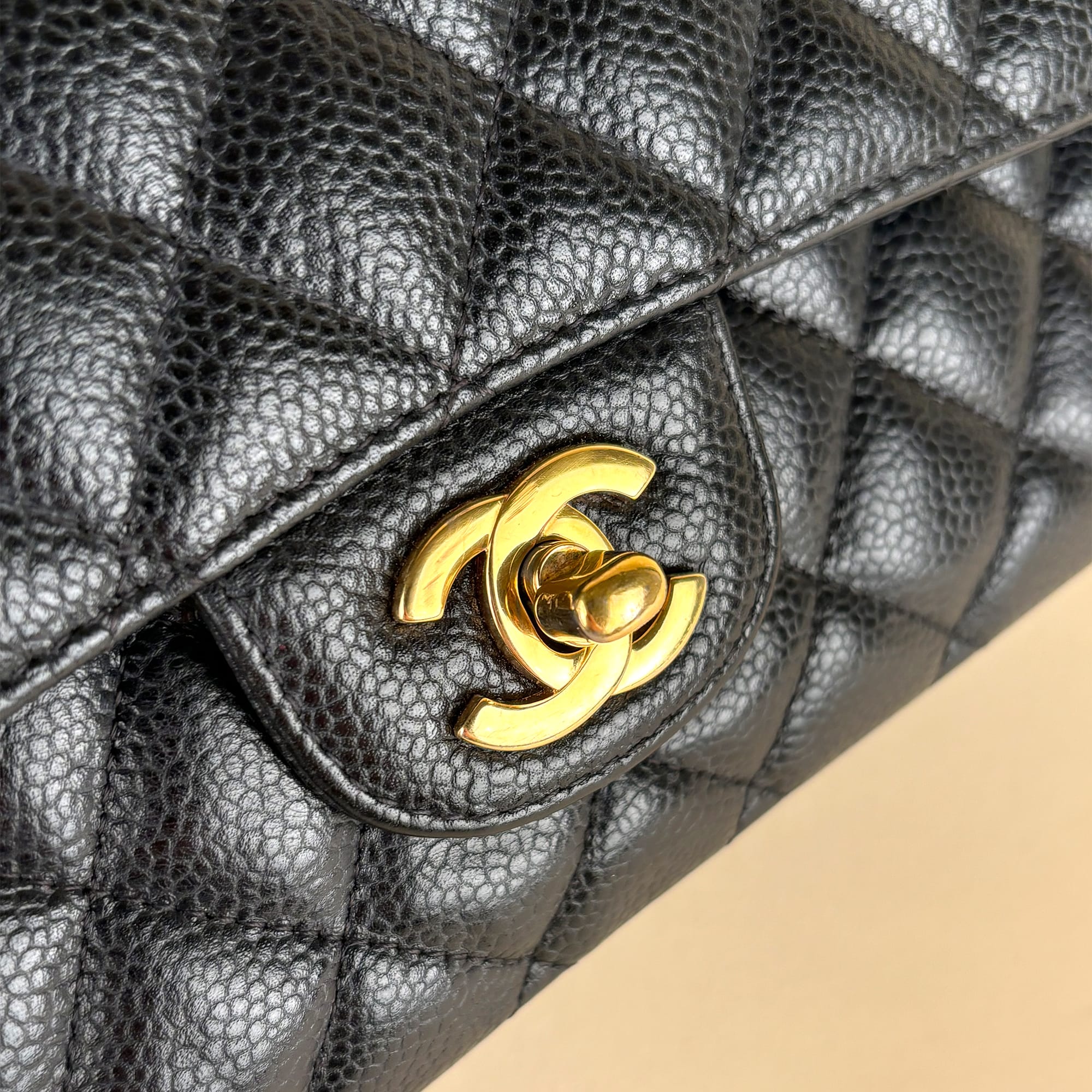 Classic Medium Double Flap - CHANEL - Affordable Luxury image