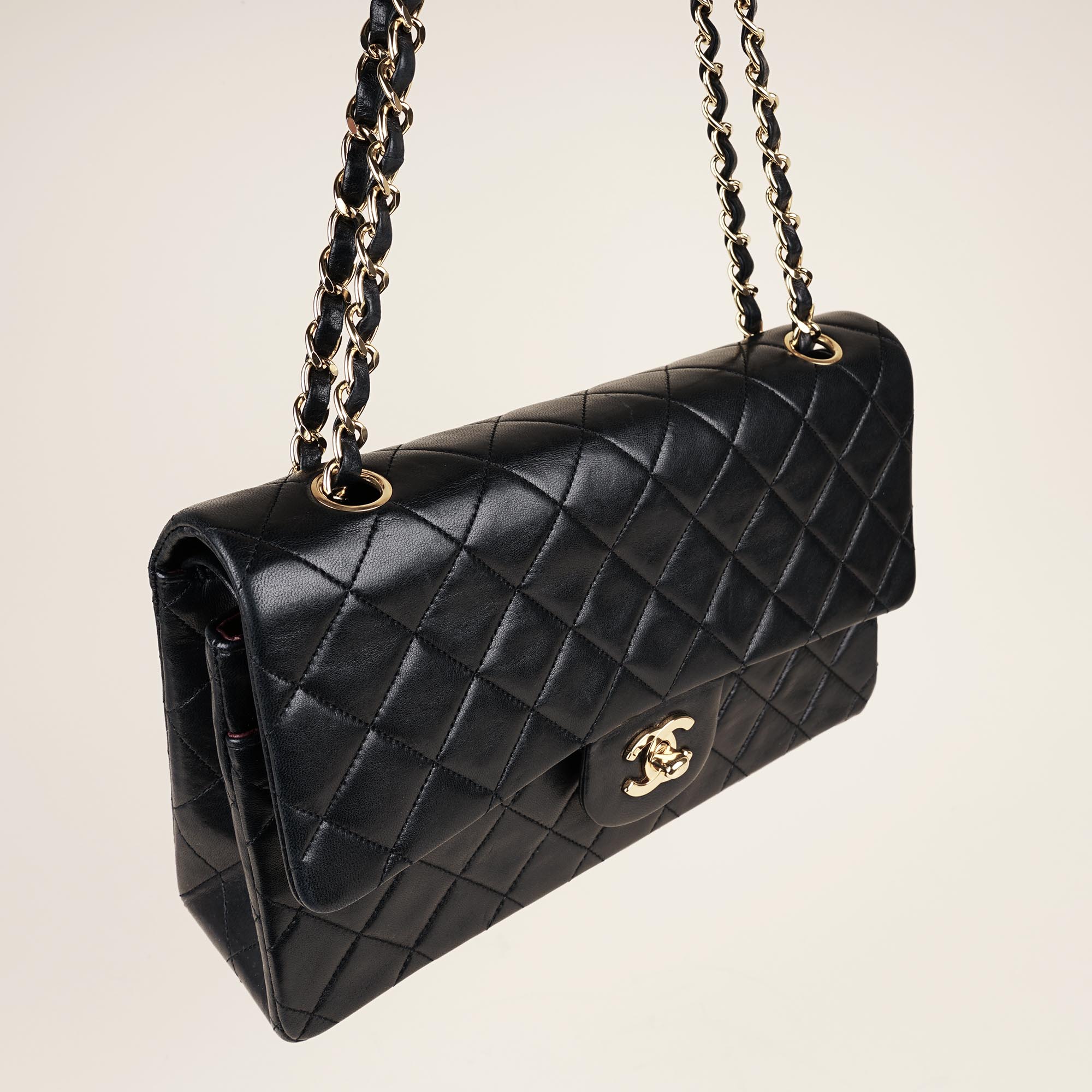 Classic Medium Double Flap - CHANEL - Affordable Luxury image