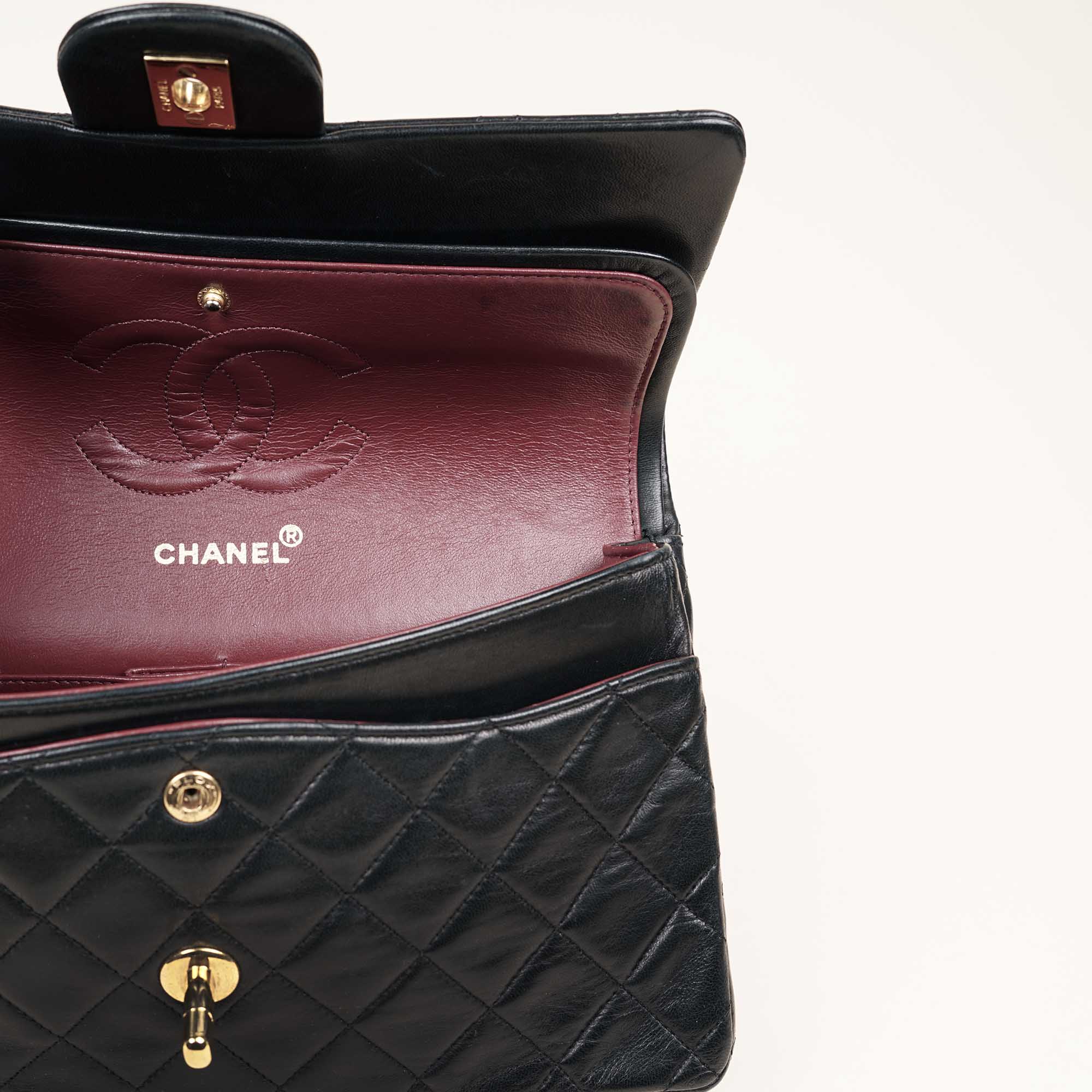 Classic Medium Double Flap - CHANEL - Affordable Luxury image