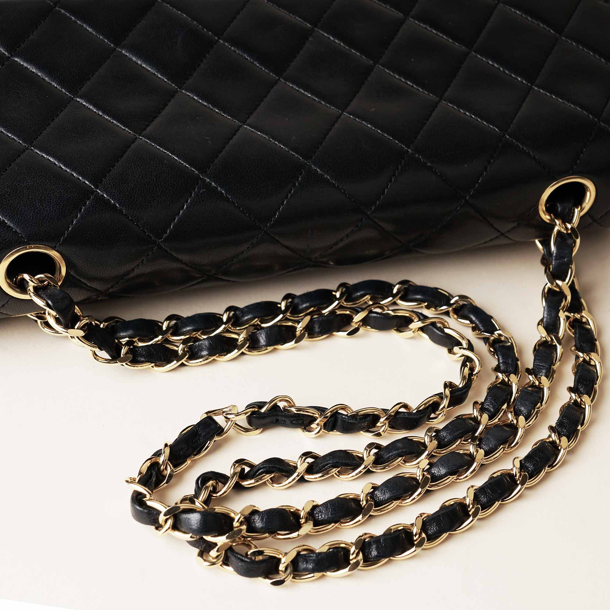 Classic Medium Double Flap - CHANEL - Affordable Luxury image