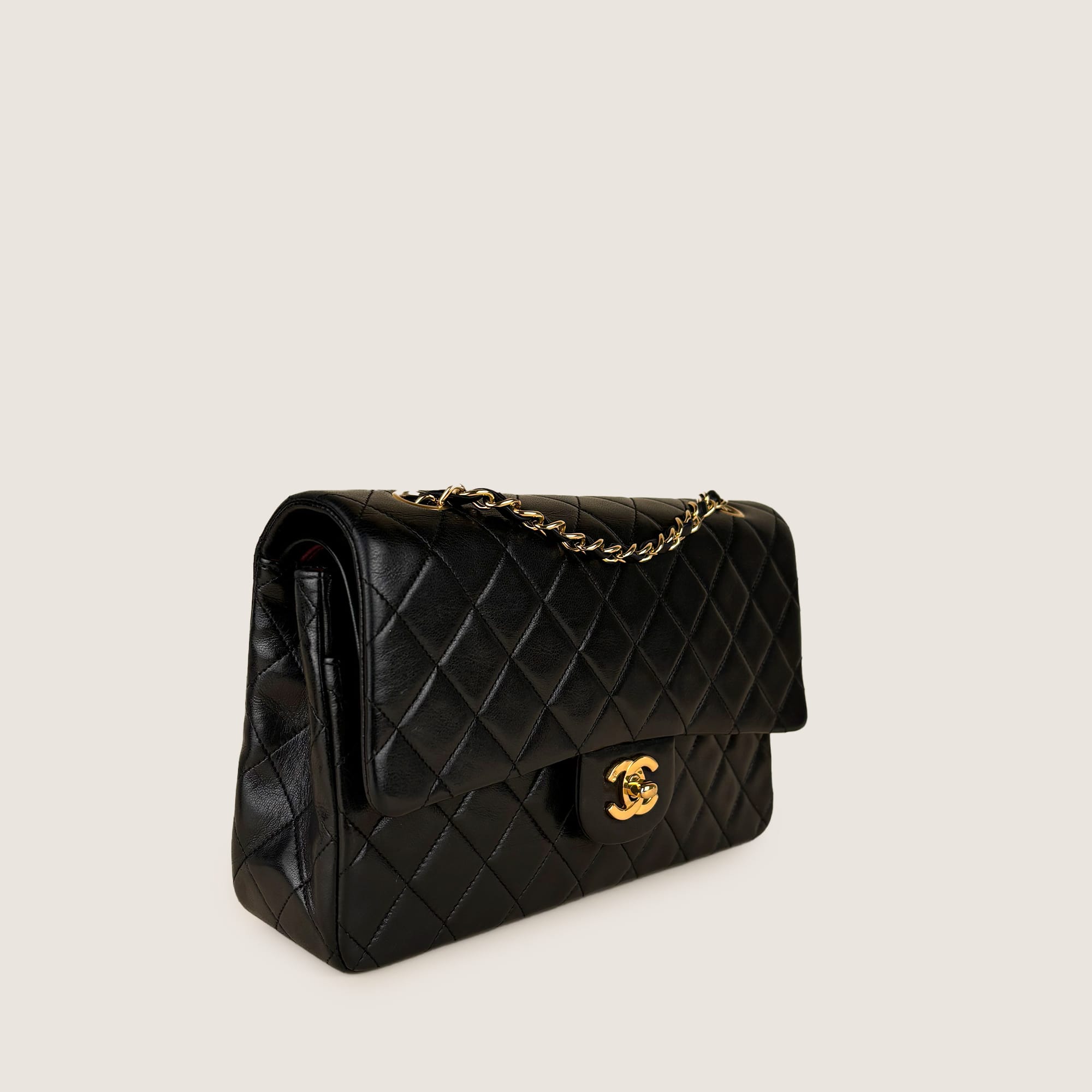 Classic Medium Double Flap - CHANEL - Affordable Luxury