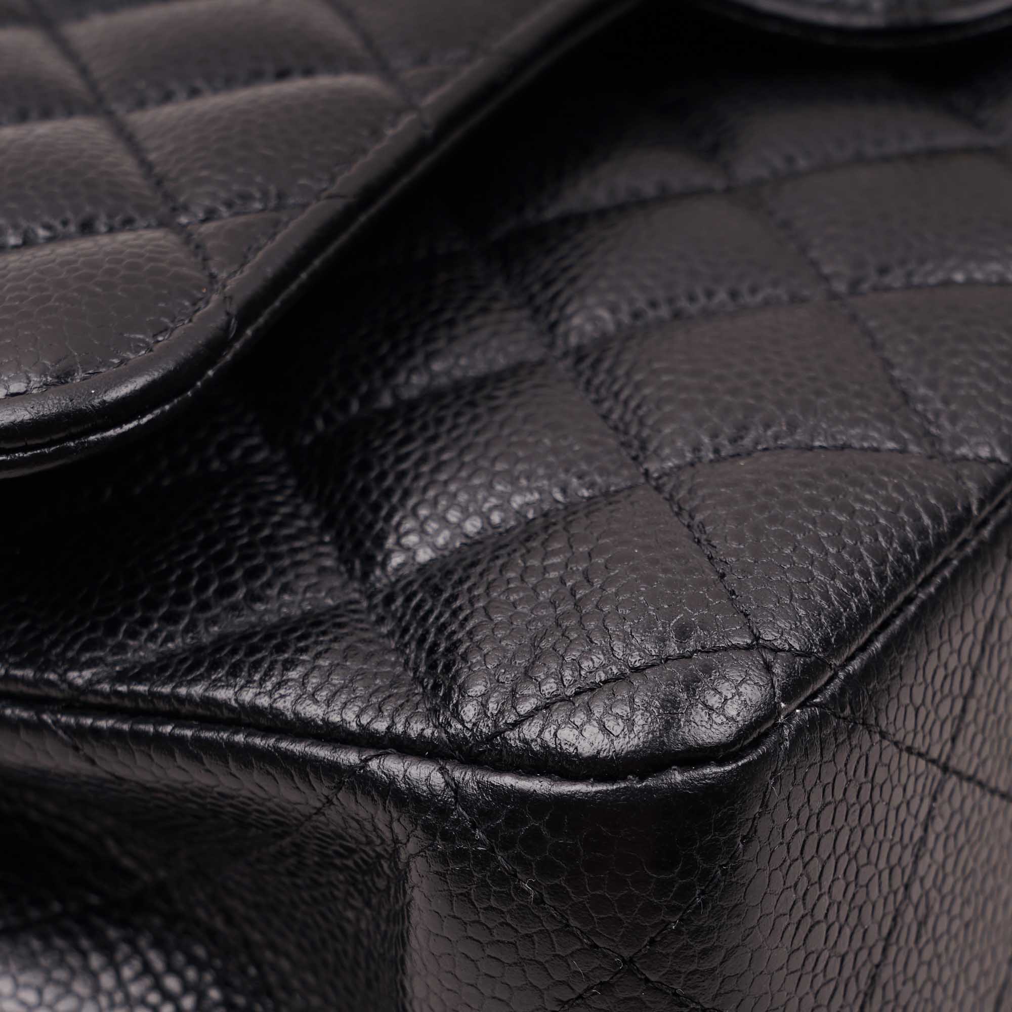 Classic Medium Double Flap Bag 2020 - CHANEL - Affordable Luxury image