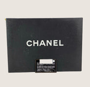 Classic Medium Double Flap Bag - CHANEL - Affordable Luxury thumbnail image