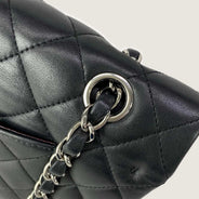 Classic Medium Double Flap Bag - CHANEL - Affordable Luxury thumbnail image