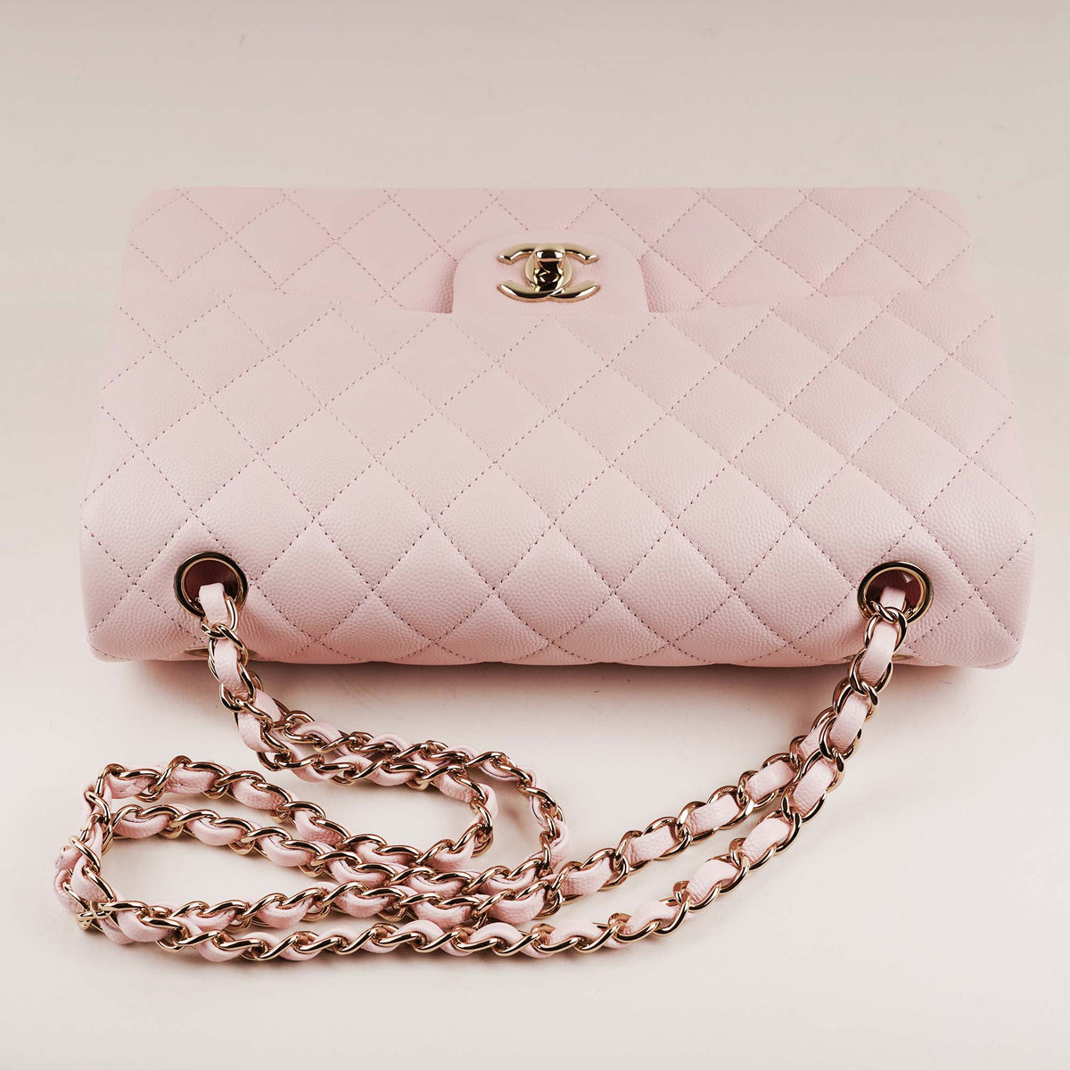 Classic Medium Double Flap Bag Powder Pink 2022 - CHANEL - Affordable Luxury image