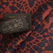 Classic Monogram Shawl - LOUIS VUITTON - Affordable Luxury thumbnail image