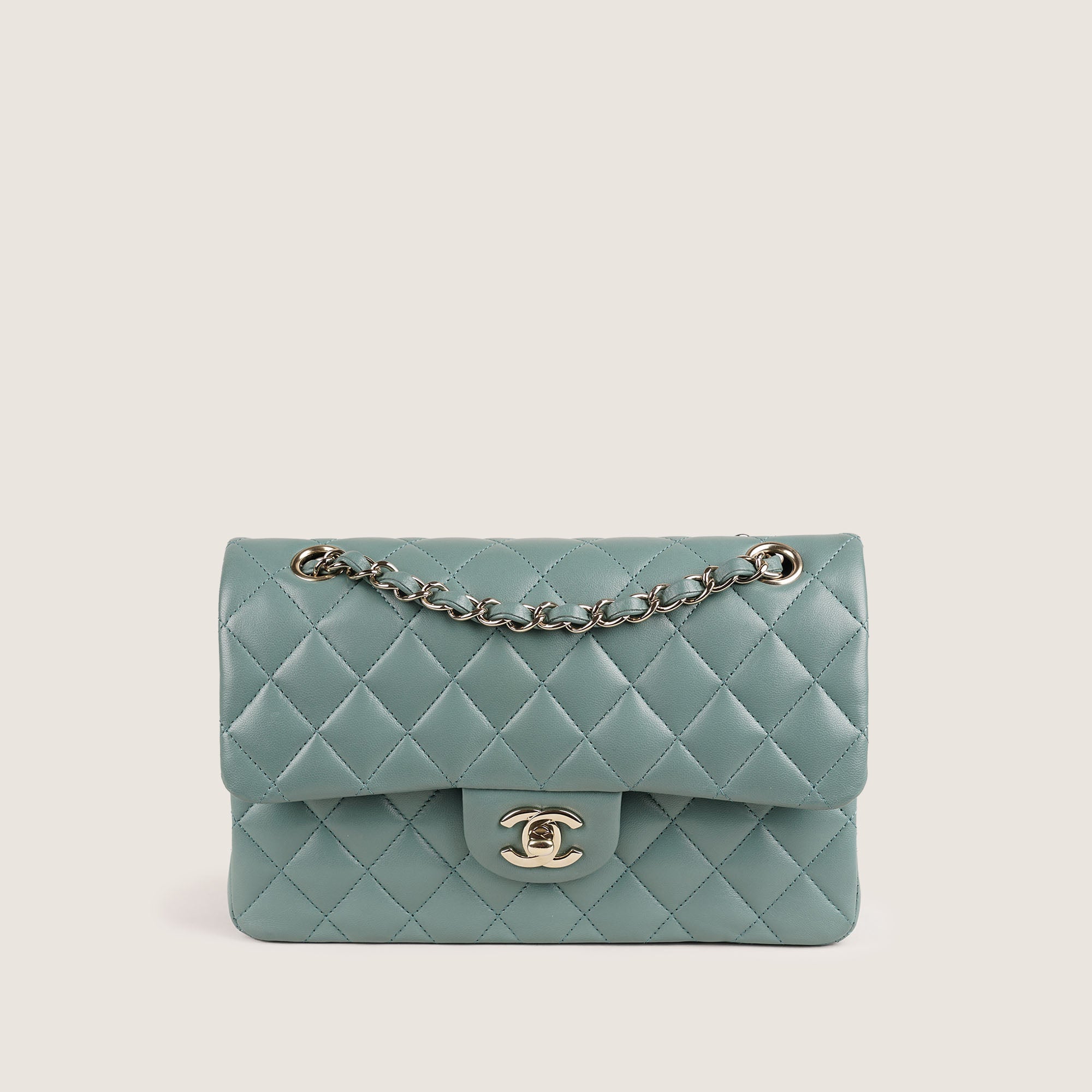 Classic Small Double Flap Bag 2023 - CHANEL - Affordable Luxury