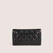 Classic Wallet - CHANEL - Affordable Luxury thumbnail image