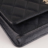 Classic Wallet On Chain - CHANEL - Affordable Luxury thumbnail image