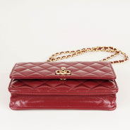 Classic Wallet on Chain - CHANEL - Affordable Luxury thumbnail image