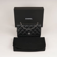 Classic Wallet on Chain - CHANEL - Affordable Luxury thumbnail image
