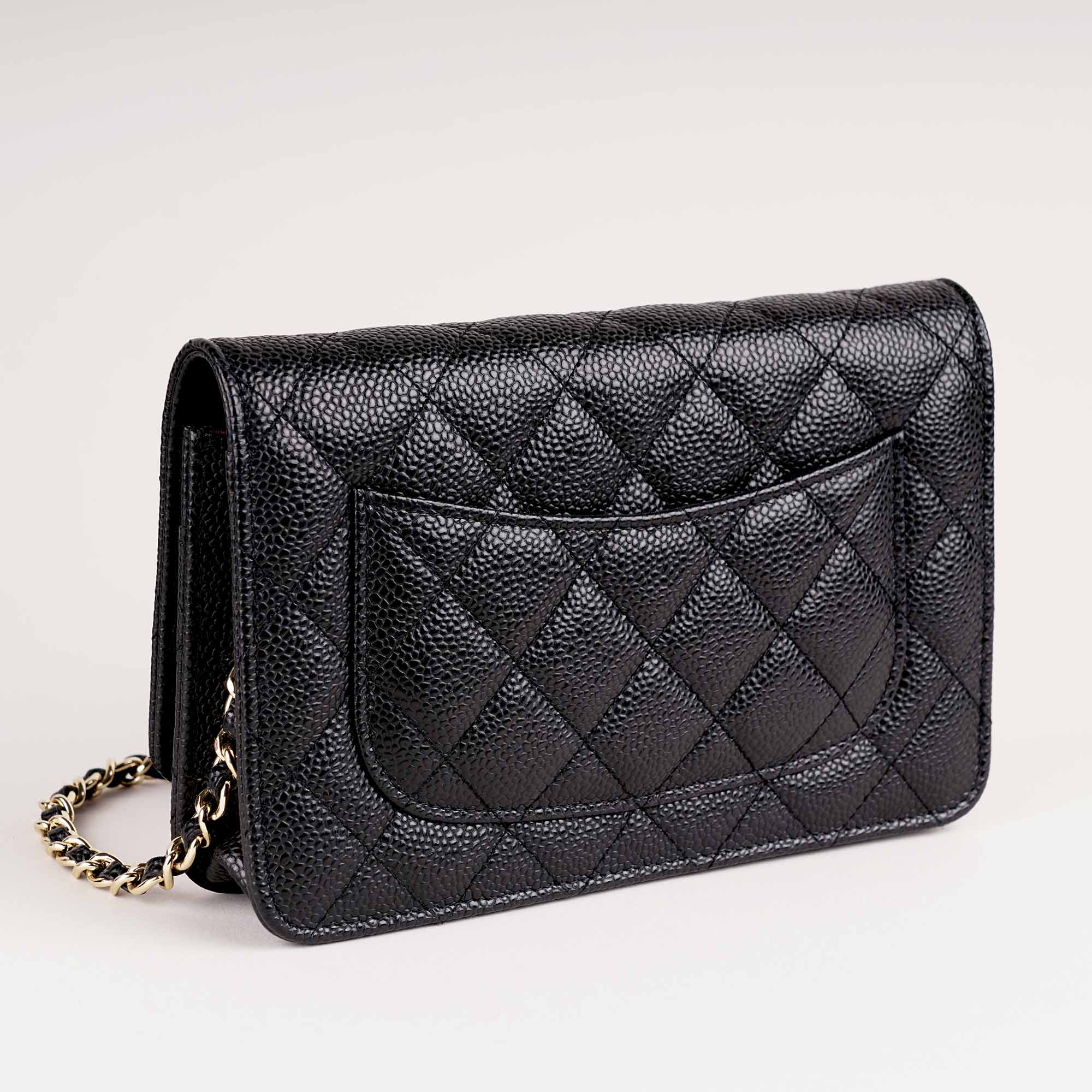 Classic Wallet On Chain - CHANEL - Affordable Luxury image
