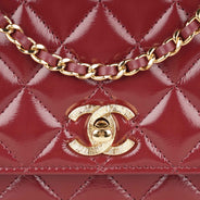 Classic Wallet on Chain - CHANEL - Affordable Luxury thumbnail image