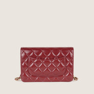 Classic Wallet on Chain - CHANEL - Affordable Luxury thumbnail image