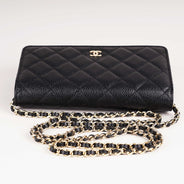 Classic Wallet On Chain - CHANEL - Affordable Luxury thumbnail image