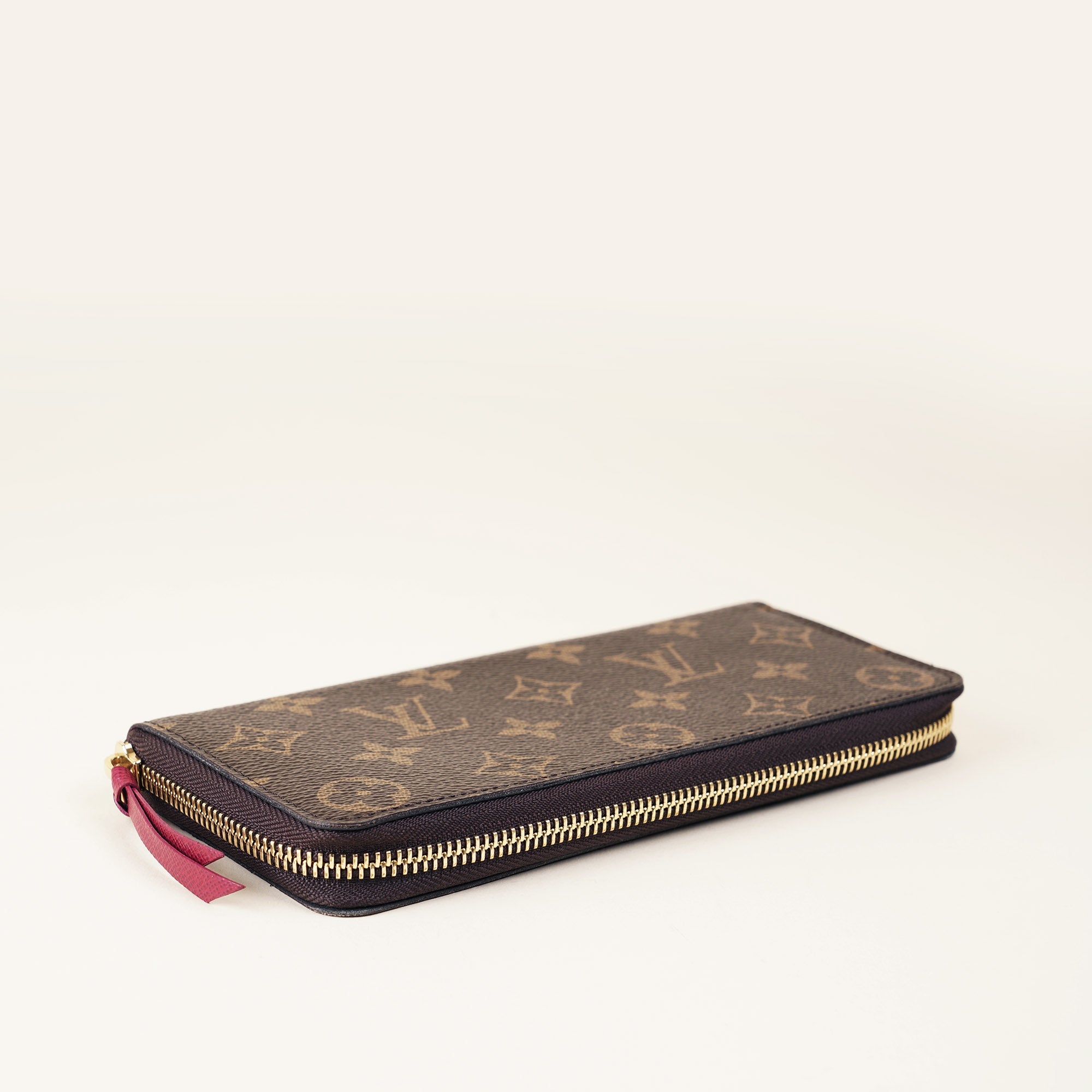 Clémence Wallet - LOUIS VUITTON - Affordable Luxury image