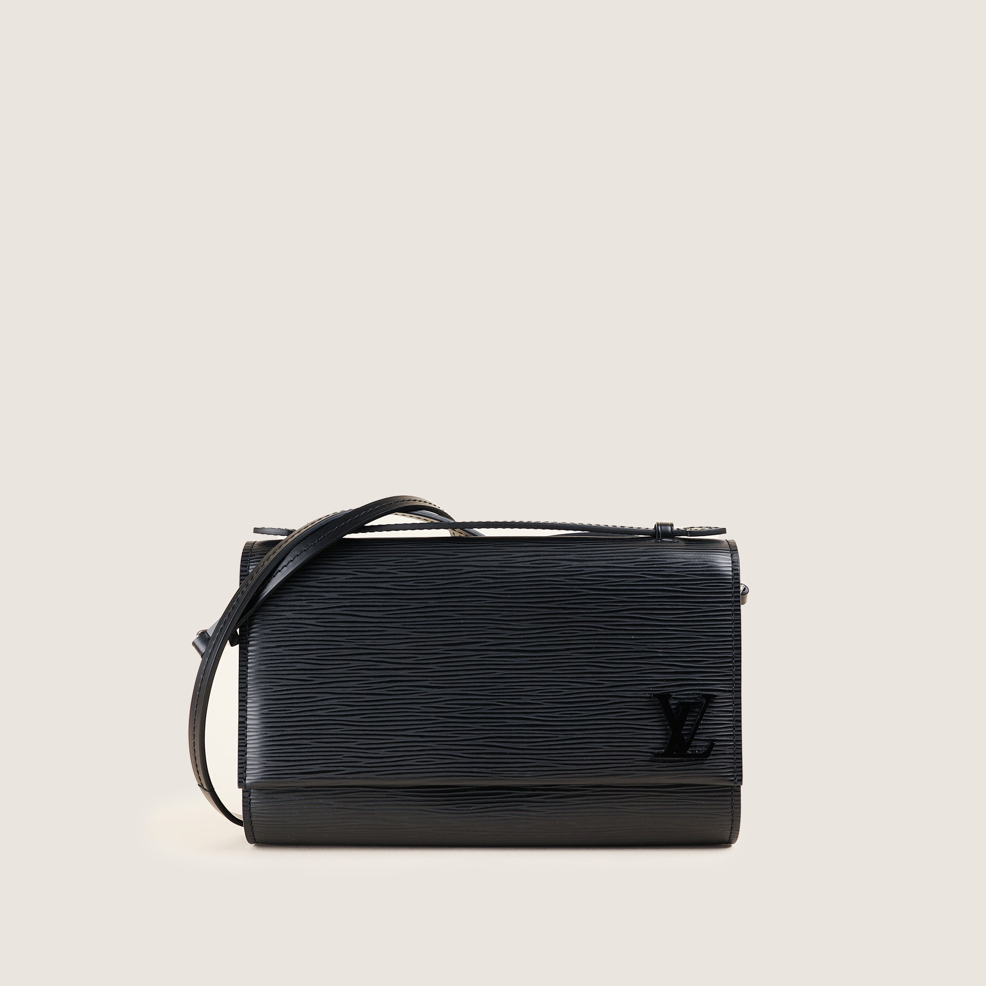 Cléry Pochette Bag - LOUIS VUITTON - Affordable Luxury image