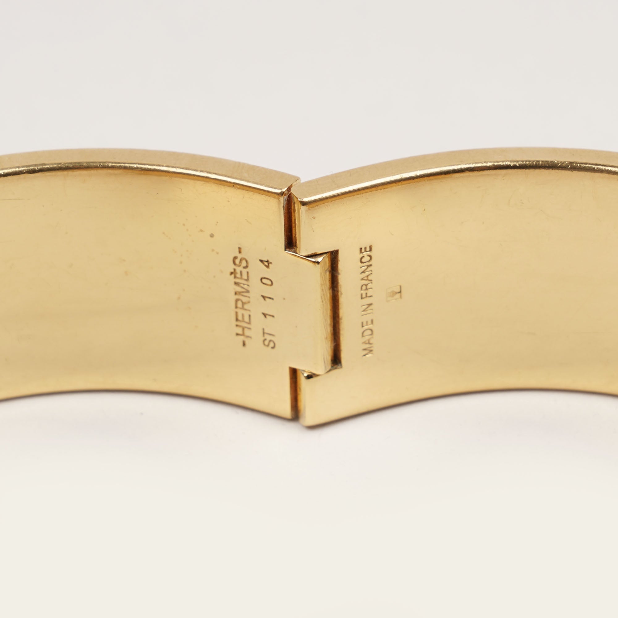 Clic Clac H Bracelet - HERMÈS - Affordable Luxury image