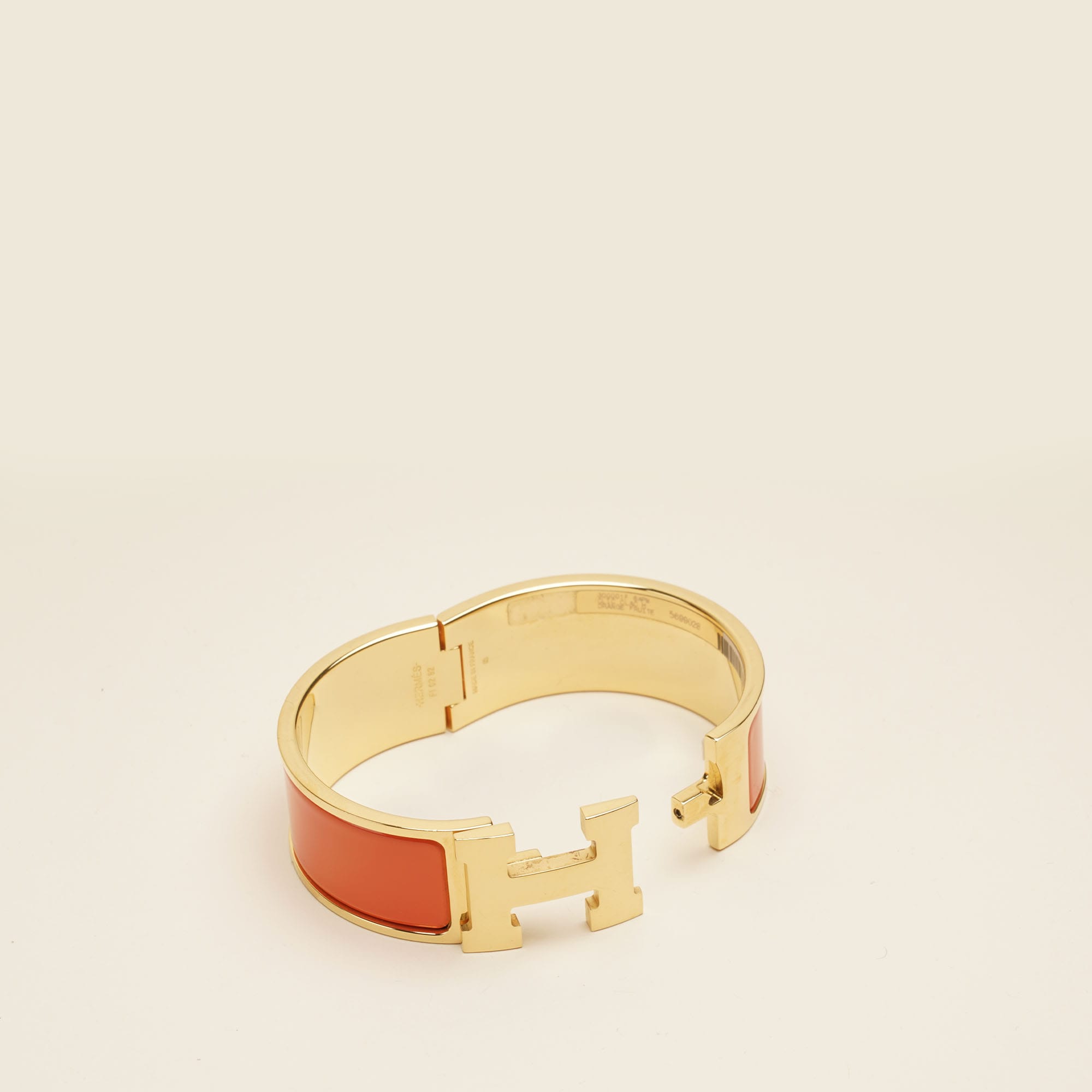 Clic Clac H Wide Bracelet - HERMÈS - Affordable Luxury image