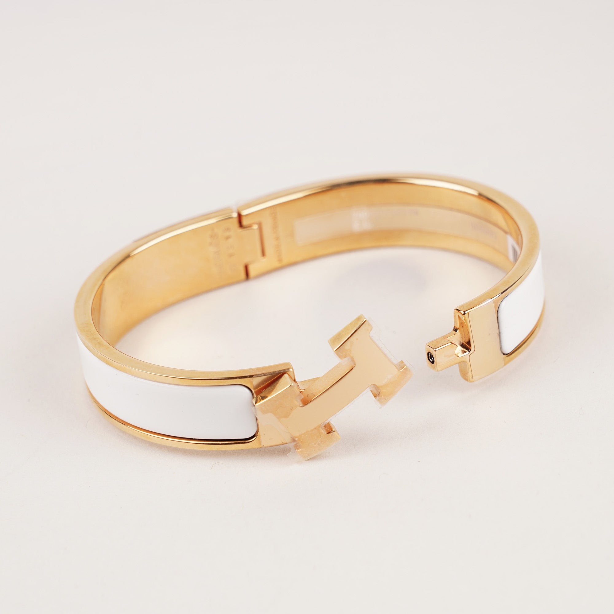 Clic H Bracelet - HERMÈS - Affordable Luxury image
