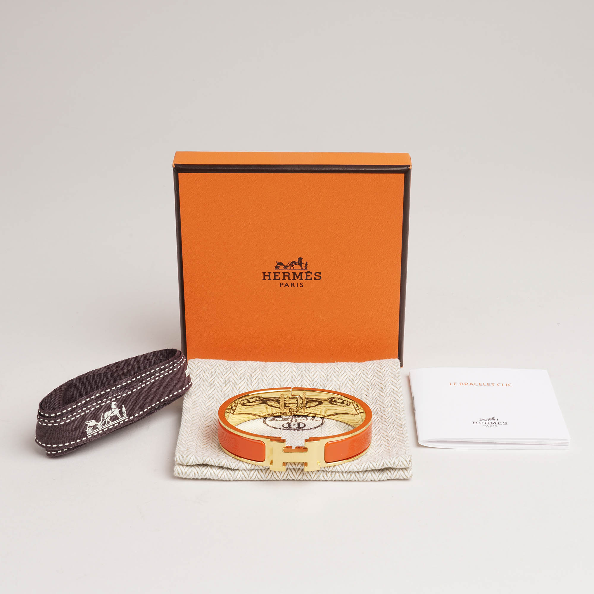 Clic H Bracelet - HERMÈS - Affordable Luxury image