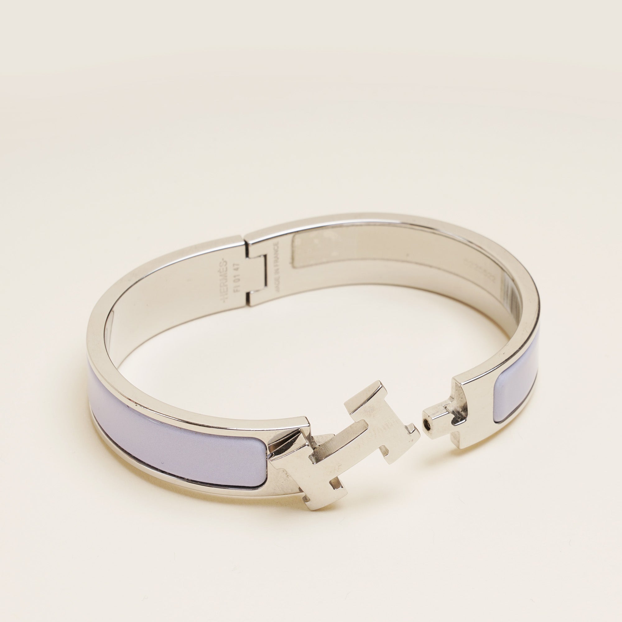 Clic H Bracelet PM - HERMÈS - Affordable Luxury image