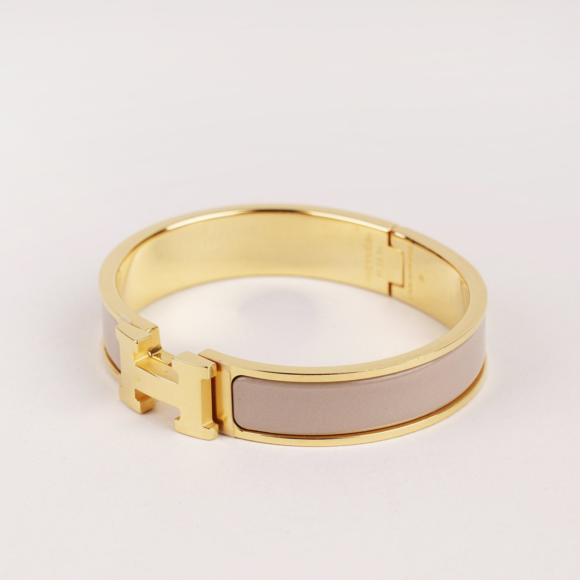 Clic H Bracelet PM - HERMÈS - Affordable Luxury image