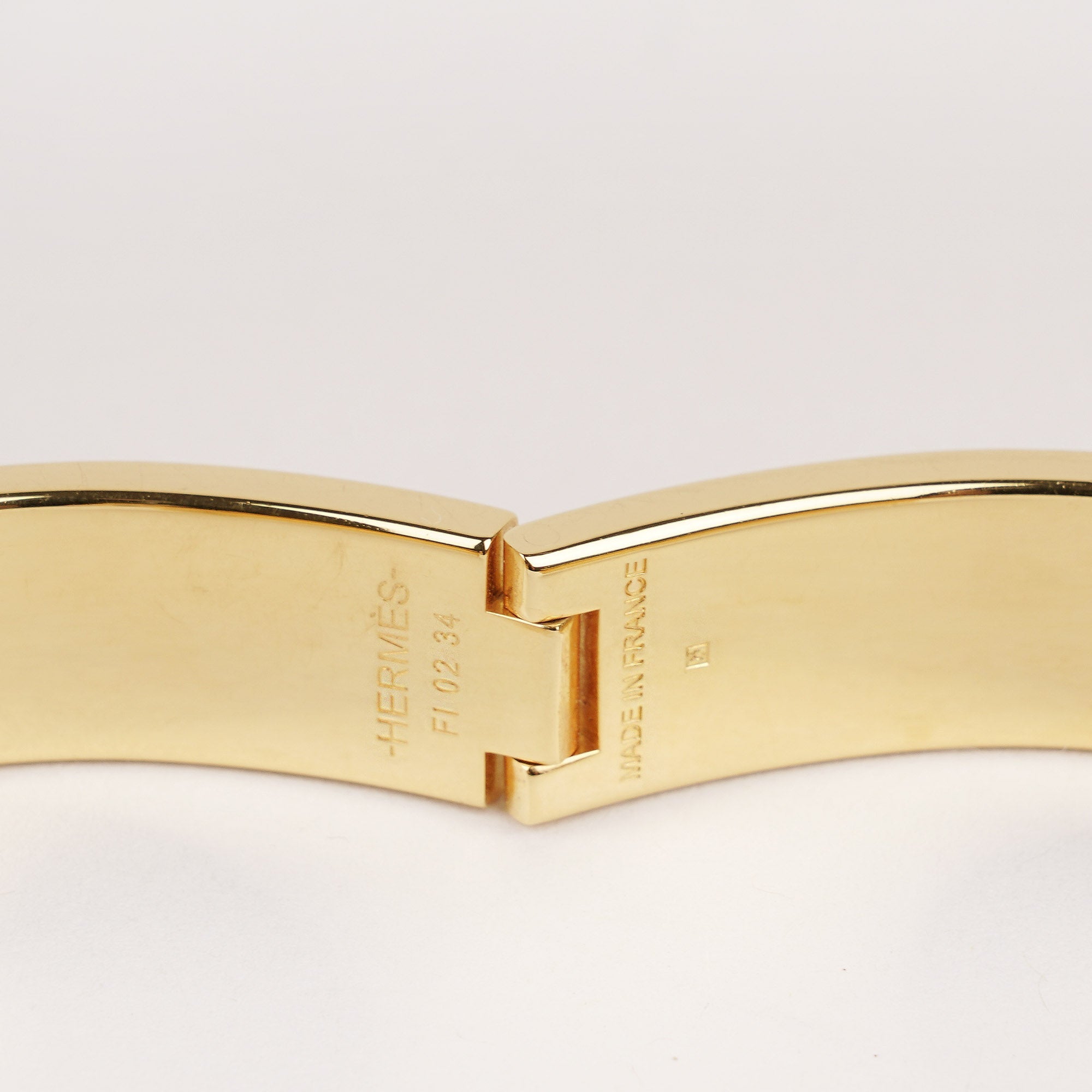 Clic H Bracelet PM - HERMÈS - Affordable Luxury image