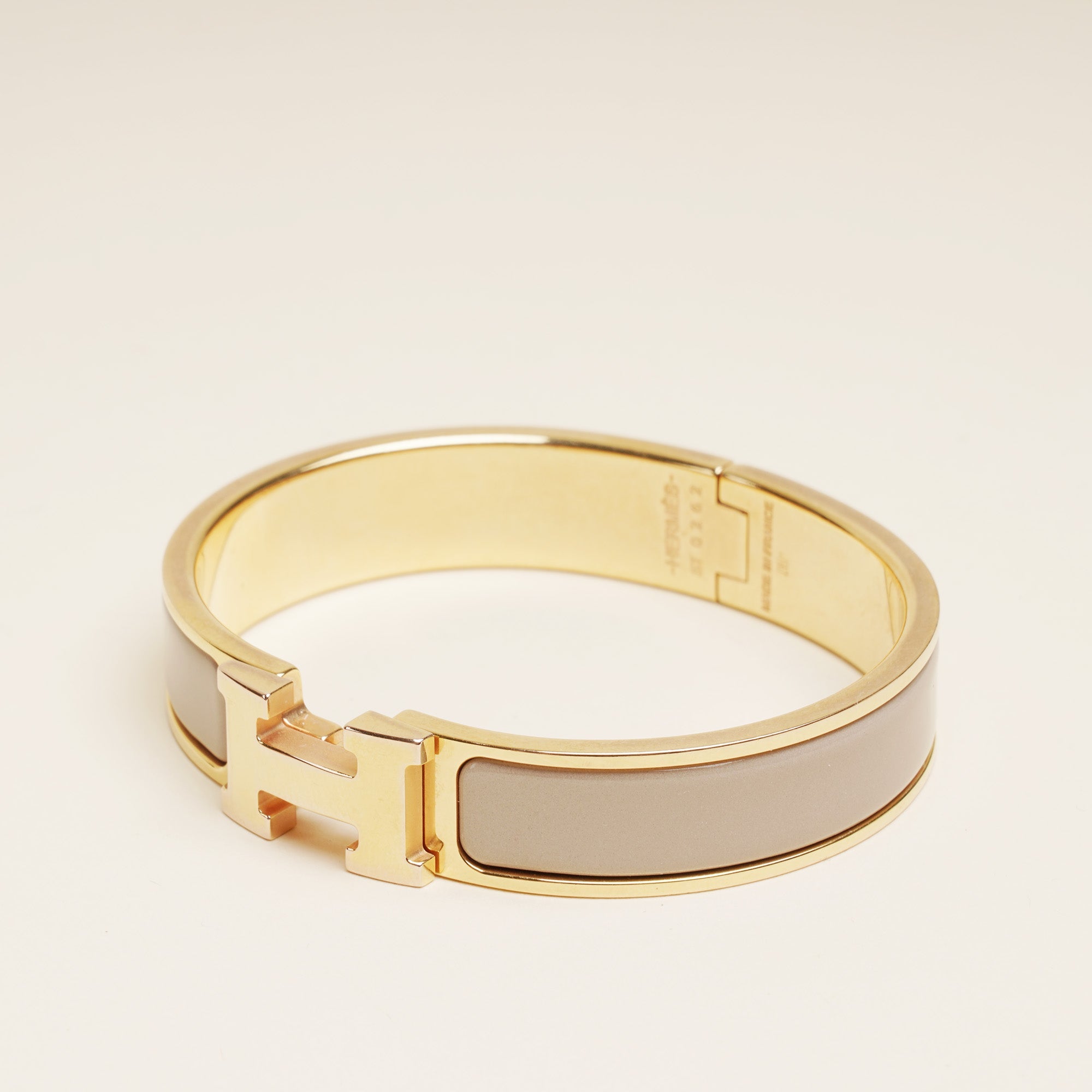 Clic H Bracelet PM - HERMÈS - Affordable Luxury image