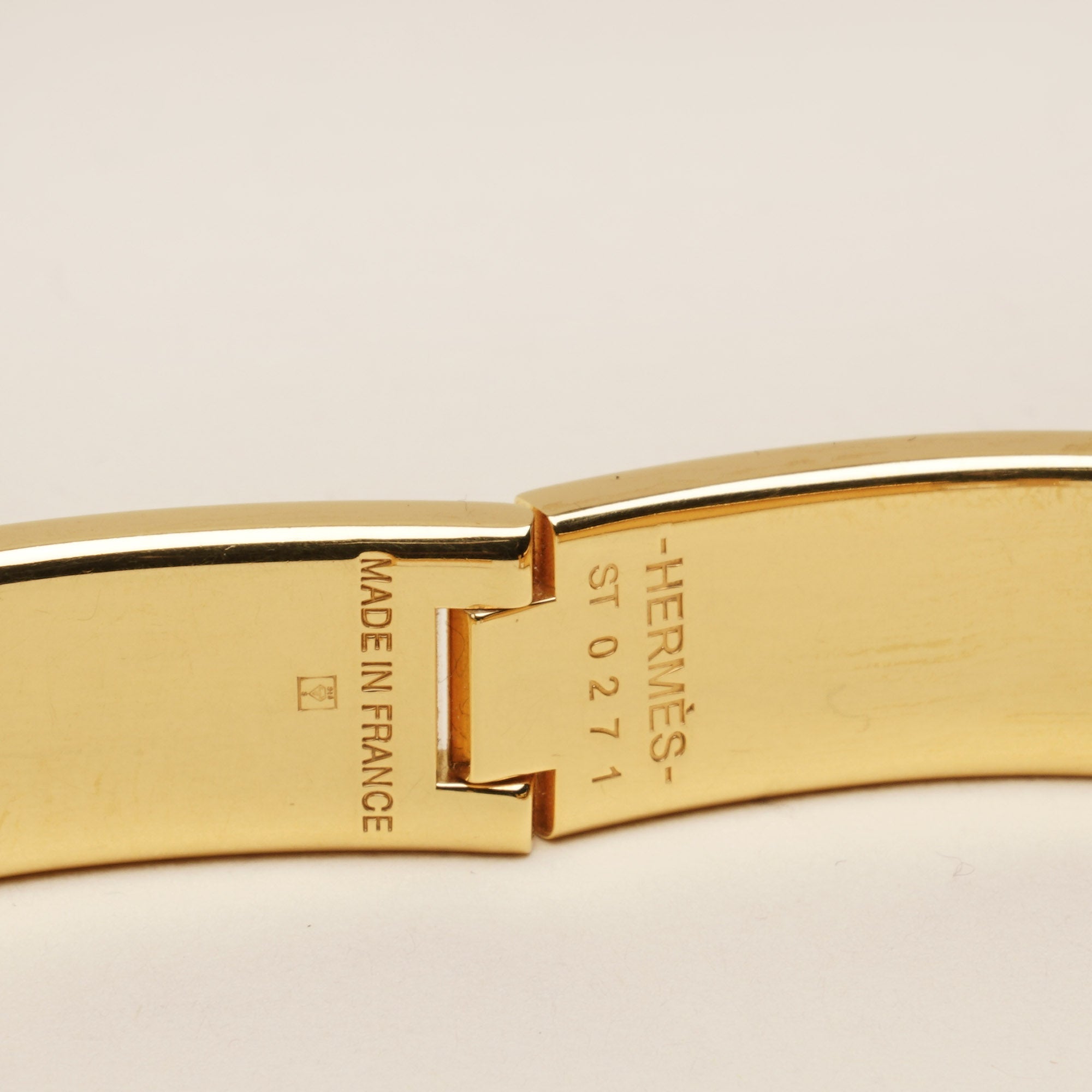 Clic H Bracelet PM - HERMÈS - Affordable Luxury image