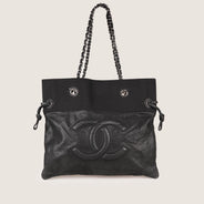 Cloth Bag - CHANEL - Affordable Luxury thumbnail image